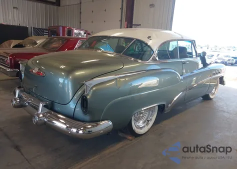 1952 Buick Riviera z USA, uszkodzony, nr VIN 16442915